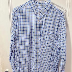 Vineyard vines, classic Tucker fit shirt 98% cotton